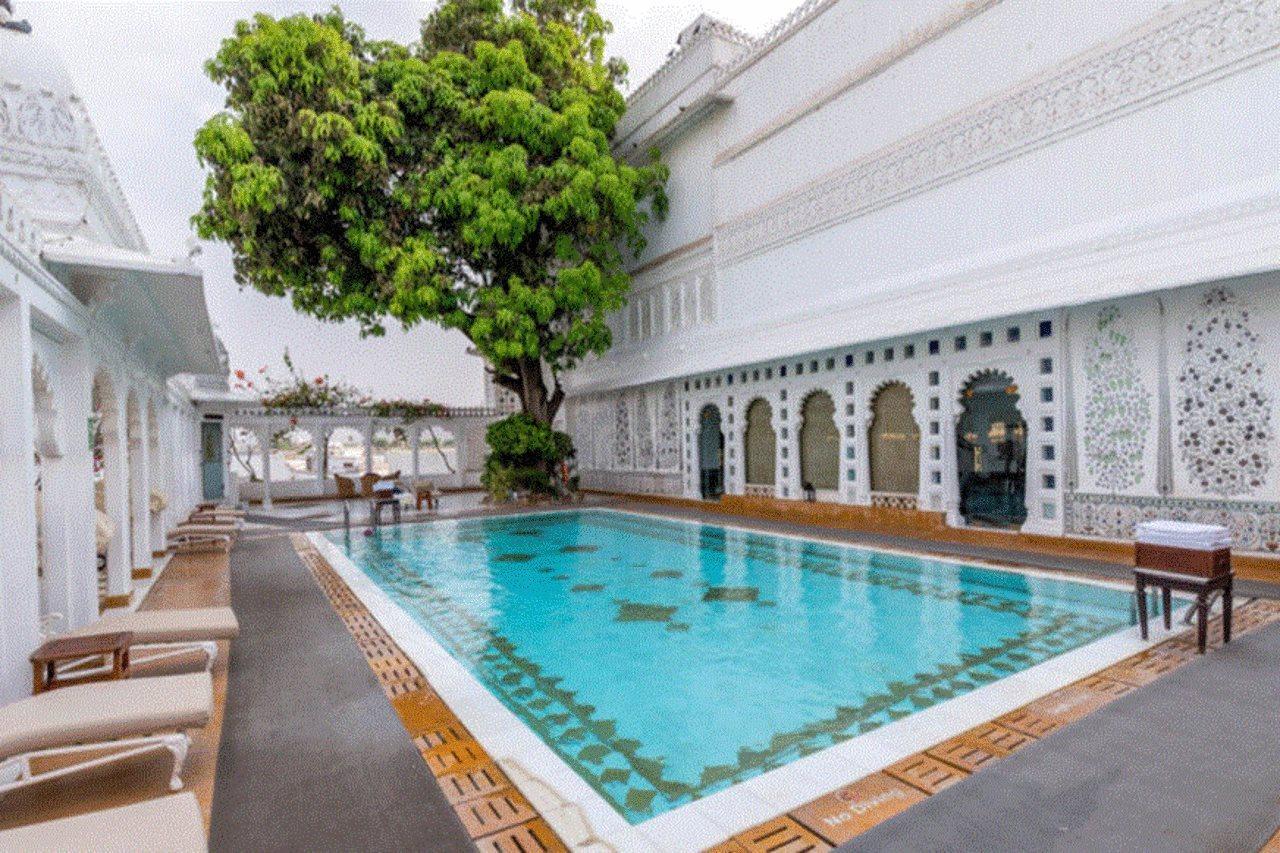 Taj Lake Palace Udaipur Exterior photo