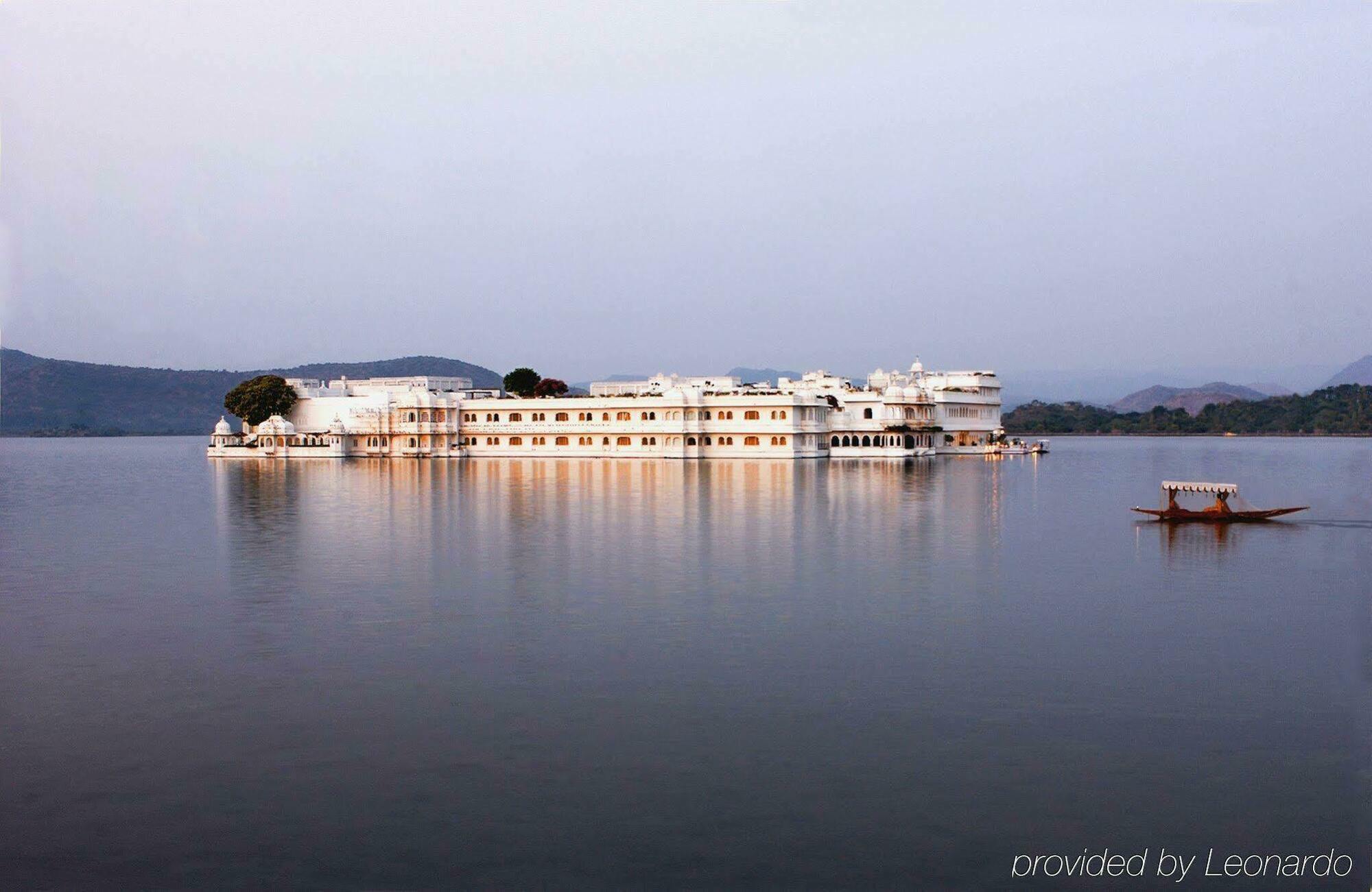 Taj Lake Palace Udaipur Room photo